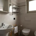 公寓 Enjoyiseolake - Cherubino - 2 Floors With Pool, Terrace And A Terrific View