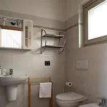 Enjoyiseolake - Cherubino - 2 Floors With Pool, Terrace And A Terrific View 公寓