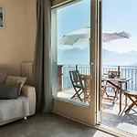 Enjoyiseolake - Cherubino - 2 Floors With Pool, Terrace And A Terrific View 公寓