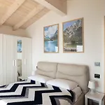 公寓 Enjoyiseolake - Cherubino - 2 Floors With Pool, Terrace And A Terrific View