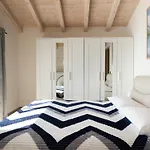 Enjoyiseolake - Cherubino - 2 Floors With Pool, Terrace And A Terrific View Parzanica
