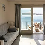 公寓 Enjoyiseolake - Cherubino - 2 Floors With Pool, Terrace And A Terrific View Parzanica