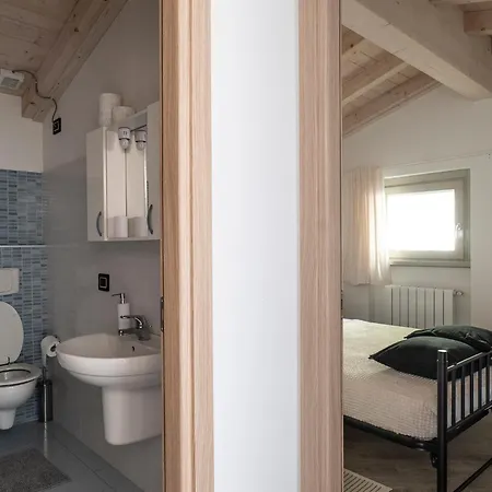 Enjoyiseolake - Cherubino - 2 Floors With Pool, Terrace And A Terrific View