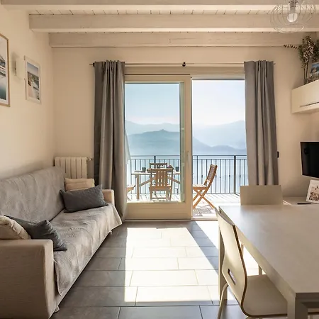Enjoyiseolake - Cherubino - 2 Floors With Pool, Terrace And A Terrific View *